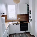 Saeri's Stylish Διαμέρισμα
