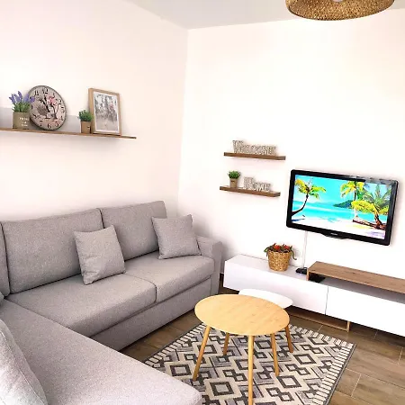Saeri's Stylish Apartamento